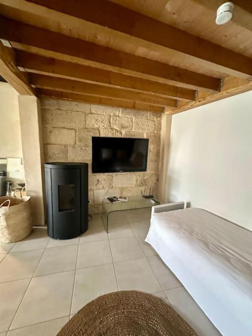 Joli Mas Duplex Piscine Parking Prive Apartment Mudaison