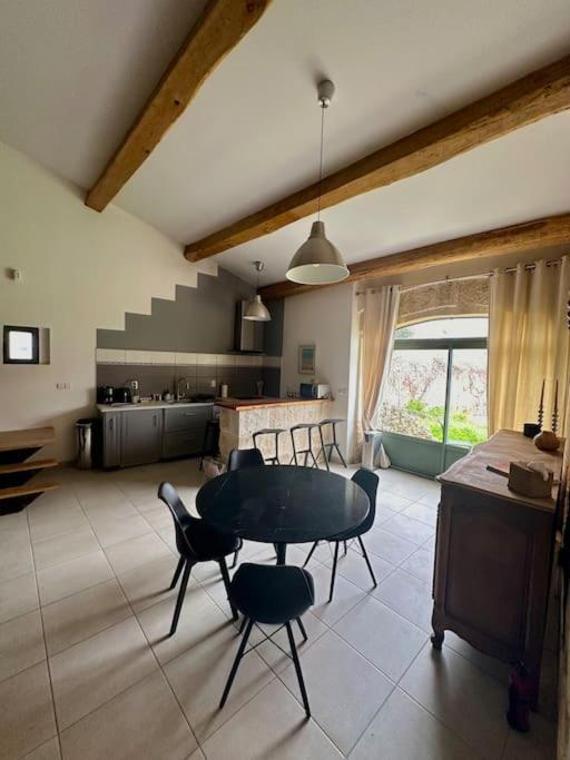 Joli Mas Duplex Piscine Parking Prive Apartment *