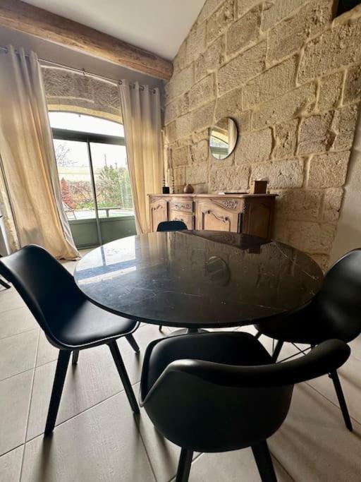 Joli Mas Duplex Piscine Parking Prive Appartement Mudaison
