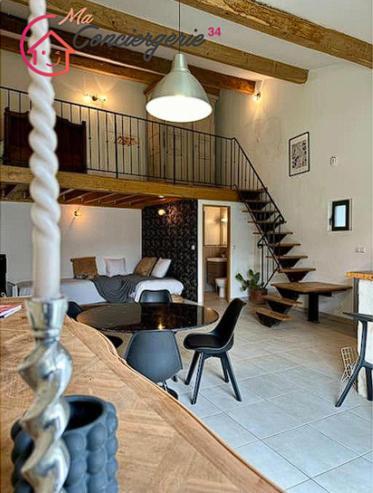 Joli Mas Duplex Piscine Parking Prive
